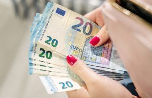 „Sodra“: atlyginimai Lietuvoje auga dar sparčiau nei pernai, vidutinis uždarbis – 1465 eurai