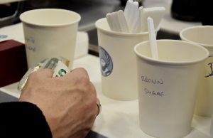 Seimas apsisprendė – šalpos pensijas gaus daugiau žmonių