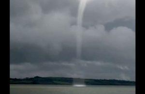 Prie Kerry krantų užfiksuotas tornadas