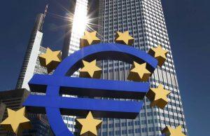 Europos centrinis bankas vėl padidino palūkanų normas 0,5 proc.