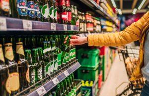 Nuo naujų metų Airijoje alkoholnius gėrimus bus galima nusipirkti laisviau