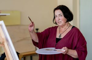 Dailininkė G. Riškutė-Kariniauskienė: „Kurti gali ne visi, bet piešti – kiekvienas“