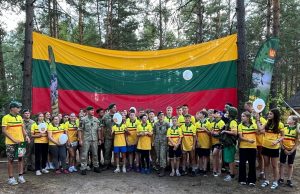 Lietuvos karių lyderystės pavyzdys išeivijos jaunimui